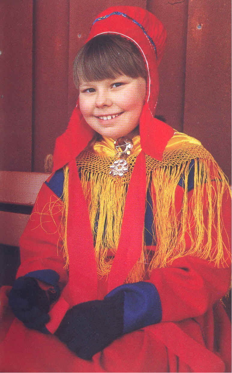 ppl in nor.jpg (1456924 bytes)